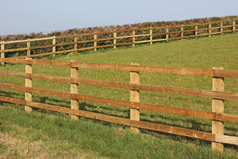 Making the Best of British Fencing and Landscaping News
