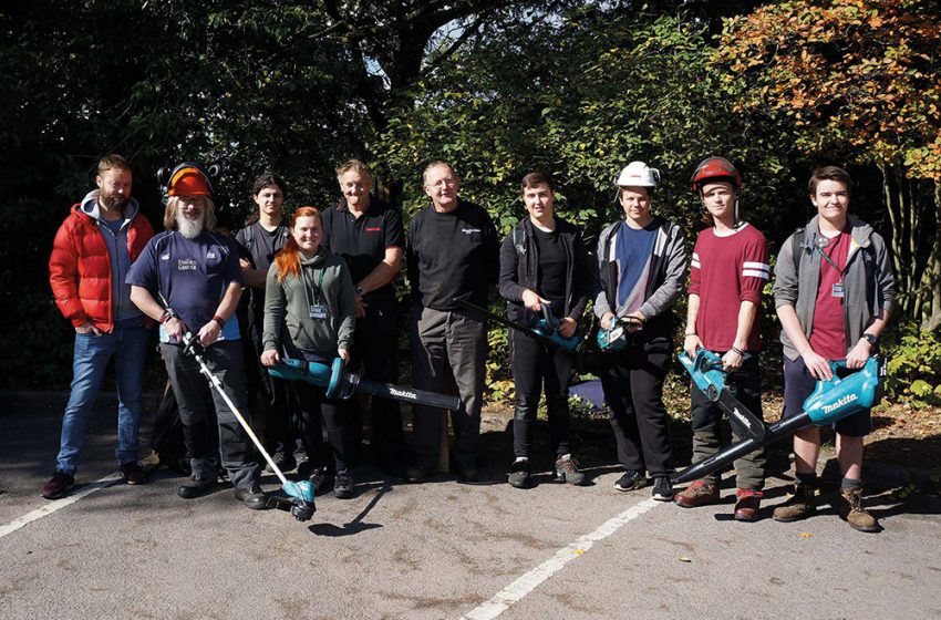  IT’S BEST TO ‘BE SAFE’ WITH MAKITA UK