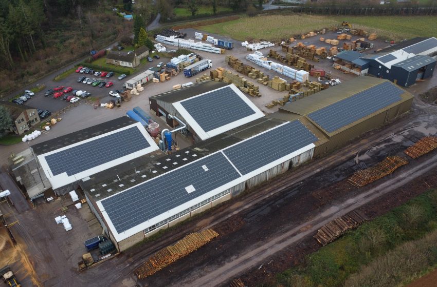  SOMERSET TIMBER COMPANY GOES GREENER WITH SUPPORT FROM HSBC UK