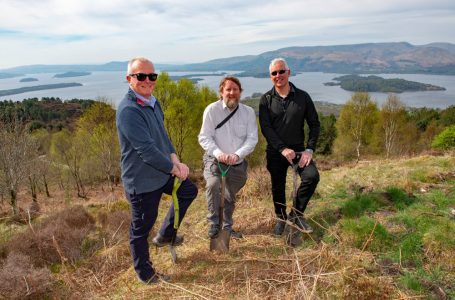 DM HALL PLANTS 125 TREES IN CASHEL FOREST TO MARK ANNIVERSARY